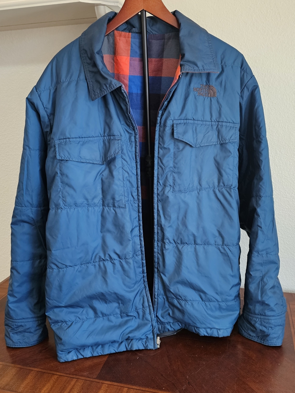 The North Face Men's Reversible Blue Insulated Jacket, Size XL Plaid